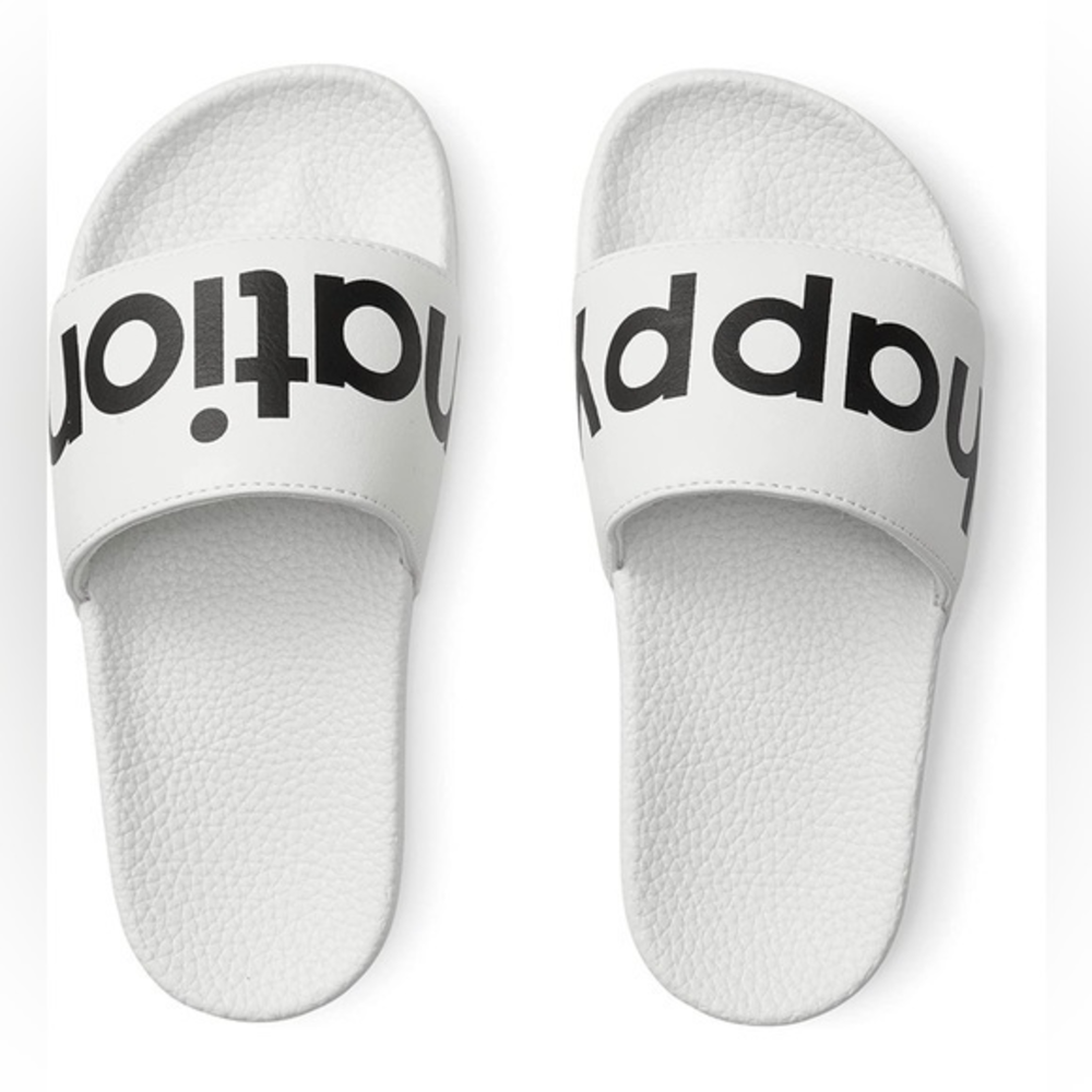 happy nation NWT‎ Kids Logo Slide Sandals white and black